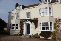 Rottingdean Kiplingův dům - čelní pohled na The Elms
