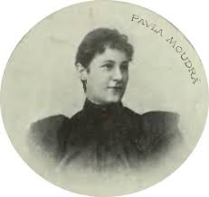 moudrá